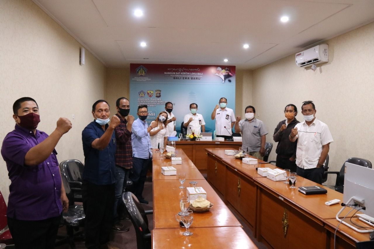 podiumnews.com-Dukung Bali Bangkit, Diskominfos Fasilitasi Pembentukan Forum Komunikasi Antar Media